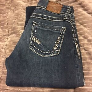 !!FINAL PRICE DROP!! BKE Starlight Flare Jeans